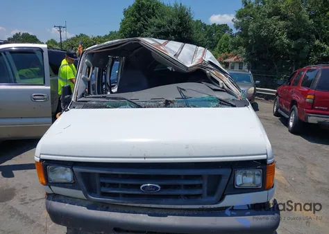 2005 Ford E-350 Super Duty Commercial/Recreational z USA, uszkodzony, nr VIN 1FTSE34S75HB42930